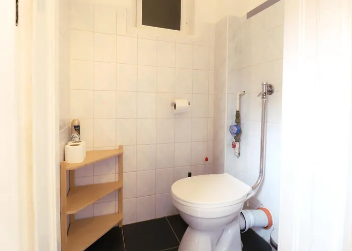 Joseph Boulevard - 3bdr, 2bath, 8ppl